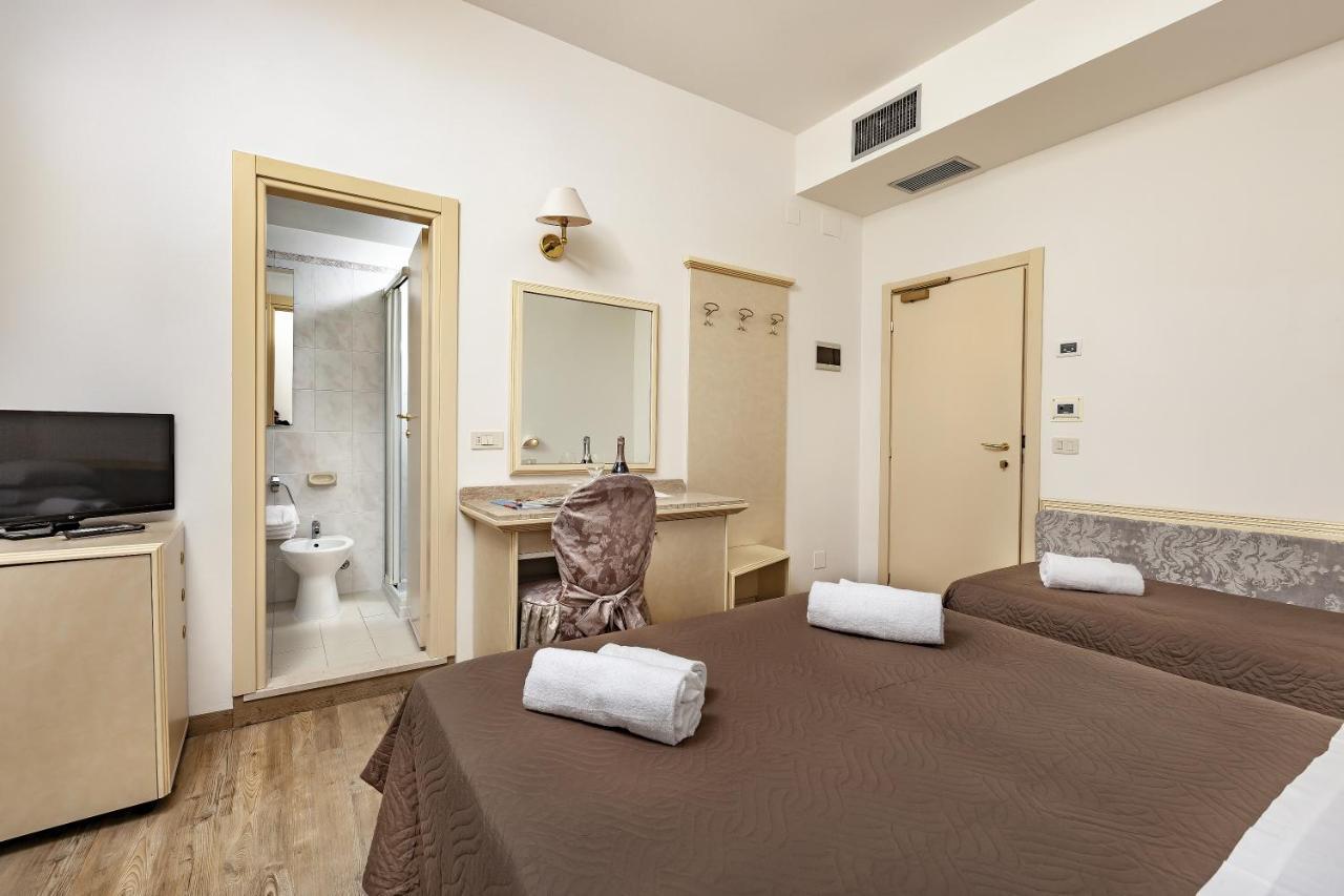 Ariminum Hotel Rimini Dış mekan fotoğraf